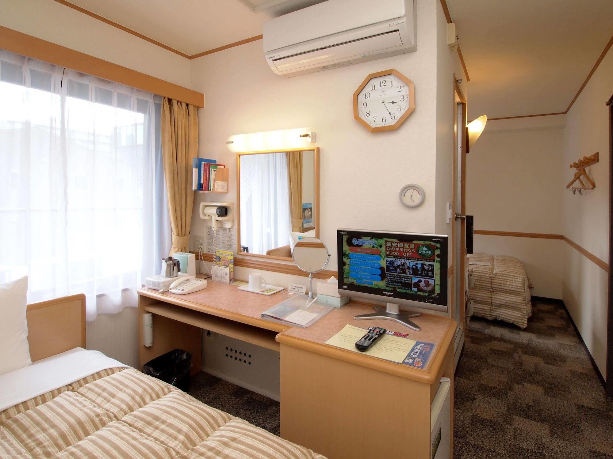 Toyoko Inn Sendai Higashi-Guchi No.1 Экстерьер фото